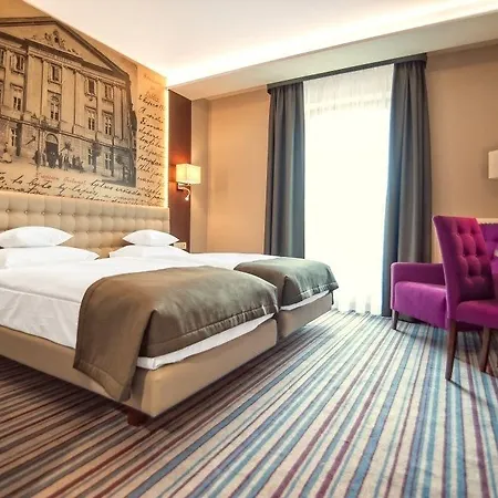 酒店 维尼亚夫斯基酒店 3*