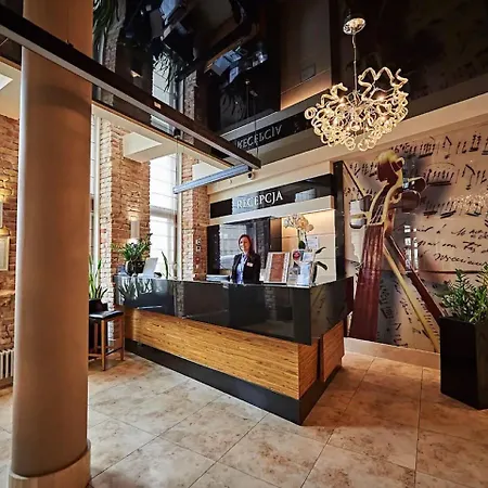 维尼亚夫斯基酒店 酒店